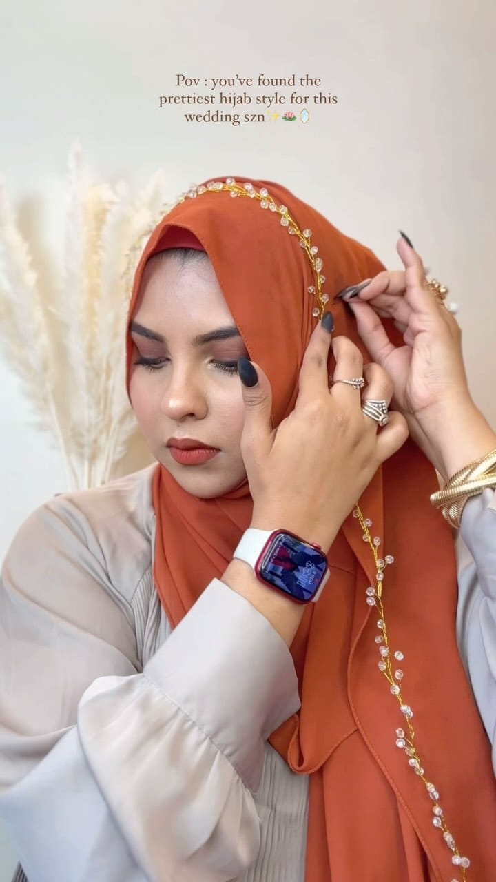 Prettiest hair/hijab accessory 💕