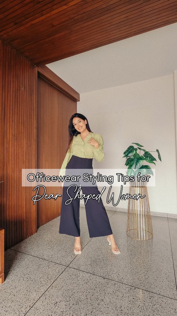 Styling your shoulders is much more important than you think, if you are a Triangle (pear) shaped woman.
.
𝐂𝐨𝐦𝐦𝐞𝐧𝐭 𝐛𝐞𝐥𝐨𝐰 "𝐋𝐢𝐧𝐤𝐬" 𝐭𝐨 𝐠𝐞𝐭 𝐚𝐥𝐥 𝐭𝐡𝐞 𝐟𝐞𝐚𝐭𝐮𝐫𝐞𝐝 𝐩𝐫𝐨𝐝𝐮𝐜𝐭 𝐥𝐢𝐧𝐤𝐬 𝐬𝐞𝐧𝐭 𝐝𝐢𝐫𝐞𝐜𝐭𝐥𝐲 𝐭𝐨 𝐲𝐨𝐮𝐫 𝐃𝐌𝐬.
• 𝐈𝐟 𝐲𝐨𝐮 𝐚𝐫𝐞 𝐍𝐨𝐭 𝐚 𝐅𝐨𝐥𝐥𝐨𝐰𝐞𝐫, 𝐲𝐨𝐮 𝐦𝐚𝐲 𝐧𝐨𝐭 𝐛𝐞 𝐚𝐛𝐥𝐞 𝐭𝐨 𝐬𝐞𝐞 𝐭𝐡𝐞 𝐬𝐞𝐧𝐭 𝐥𝐢𝐧𝐤 𝐢𝐧 𝐃𝐌𝐬. 𝐅𝐨𝐥𝐥𝐨𝐰 𝐦𝐞 & 𝐭𝐡𝐞𝐧 𝐜𝐨𝐦𝐦𝐞𝐧𝐭/𝐬𝐡𝐚𝐫𝐞 𝐭𝐨 𝐬𝐞𝐞 𝐭𝐡𝐞 𝐥𝐢𝐧𝐤𝐬.
• 𝐘𝐨𝐮 𝐦𝐚𝐲 𝐚𝐥𝐬𝐨 𝐧𝐨𝐭 𝐬𝐞𝐞 𝐭𝐡𝐞 𝐬𝐡𝐚𝐫𝐞𝐝 𝐋𝐢𝐧𝐤𝐬 𝐢𝐟 𝐲𝐨𝐮𝐫 𝐈𝐧𝐬𝐭𝐚𝐠𝐫𝐚𝐦 𝐃𝐌 𝐬𝐞𝐭𝐭𝐢𝐧𝐠𝐬 𝐝𝐨 𝐧𝐨𝐭 𝐬𝐮𝐩𝐩𝐨𝐫𝐭 𝐦𝐞𝐬𝐬𝐚𝐠𝐞𝐬 𝐟𝐫𝐨𝐦 𝐞𝐯𝐞𝐫𝐲𝐨𝐧𝐞.
• 𝐘𝐨𝐮 𝐜𝐚𝐧 𝐟𝐢𝐧𝐝 𝐚𝐥𝐥 𝐥𝐢𝐧𝐤𝐬 𝐢𝐧 𝐭𝐡𝐞 𝐁𝐢𝐨 𝐮𝐧𝐝𝐞𝐫 𝐖𝐢𝐬𝐡𝐥𝐢𝐧𝐤 𝐭𝐨𝐨. 
.
.
#pearbodyshape #trianglebodyshape #widelegtrousers #stylingmistake #personalstylist #fashionconsultant #virtualstylist #bodyshapestyling
[ personal stylist virtual stylist wardrobe essentials pear body shape triangle body shape wideleg trouser styling mistake ]