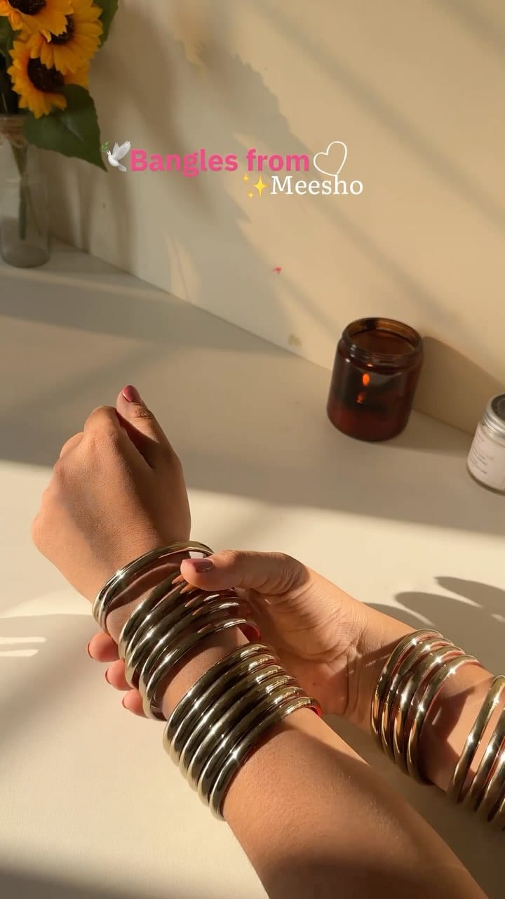 Comment for link 
#messho #meeshohaul #link #desicore #desiaesthetics✨️ #aestheticedits #ａｅｓｔｈｅｔｉｃ #pinterestaesthetic #desigirlsummer #chudiyan #bangles