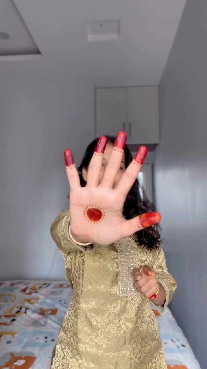 Ganapati bappa 🙏🏻
Comment down for outfit link 
.
.
.
#amulyakethavath #vinayakachavithi2025🕉❤️ #fyp #reels #ganapatibappamorya