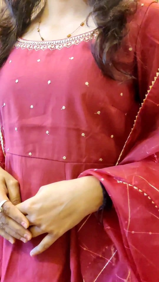 comment "Link" for direct link in your DM 🔗 🌻 
make sure first you follow us then you'll get automated link in your DM 💌 
( Myntra, Myntra suit, Myntra finds, ethnic wear, kurta set, women fashion, Myntra kurta set, haul , Myntra haul , Indian wear)
#reels #explore #myntra #myntrafashion #kurtaset #haul #kurtasethaul #ethnicwear #viral #foryou #like #trendingreels #womenfashion #fashion #myntrafinds #reelkarofeelkaro #instagram #kurtasets #wishlinked