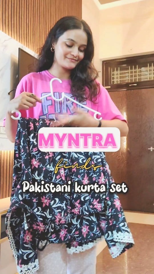Comment 'link' for automatic link in your DM 🖇️ 
Pakistani kurta set ❤️
.
.
.
.
.
@myntra finds kurta set ✨
.
.
.
.
.
#reels #pakistanisuits #myntrakurtasets #myntra #explore #kurtaset #pakistanifashion #myntrahaul #kurtasets #reelkarofeelkaro #myntrafinds #myntrafashion #myntrafwd #foryou #like #pakistaniclothes #pakistanikurtaset #kurtasets #indianwear #indianfashion #desioutfit #festival #festivalfashion #wishlist #myntraendofreasonsale #myntrabigfashionfestival