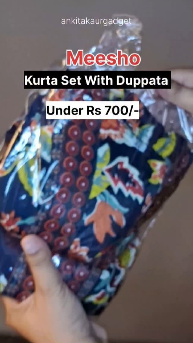 Meesho kurta set with duppata under rs 700/- 
Size wear xxl 
Size available xs to 6xl
Pure cotton
3 different color available 
#meesho #meeshofashion #meeshotrendz #kurtasetwithdupatta #festivewear #meeshofestivefinds