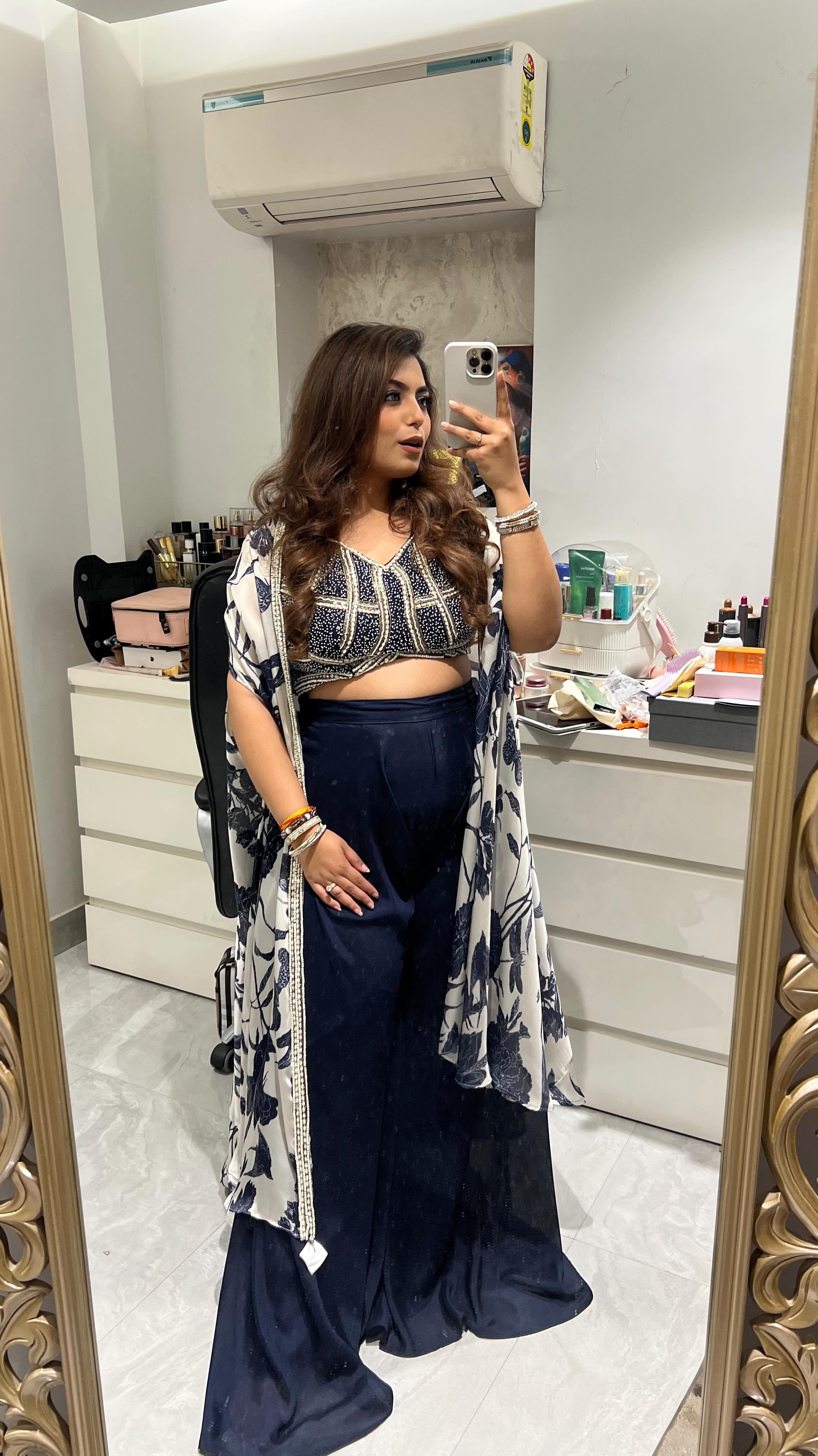I missed making outfit get ready with me! It felt so nice to get ready for the last wedding function of the season. 
Also, this outfit is so girly and versatile. Easy to carry yet looks so classy and luxurious.
•
[outfit GRWM, GRWM videos, mehendi look, indo western style, indo western outfit, ootd, wedding hacks, earrings, blouse]