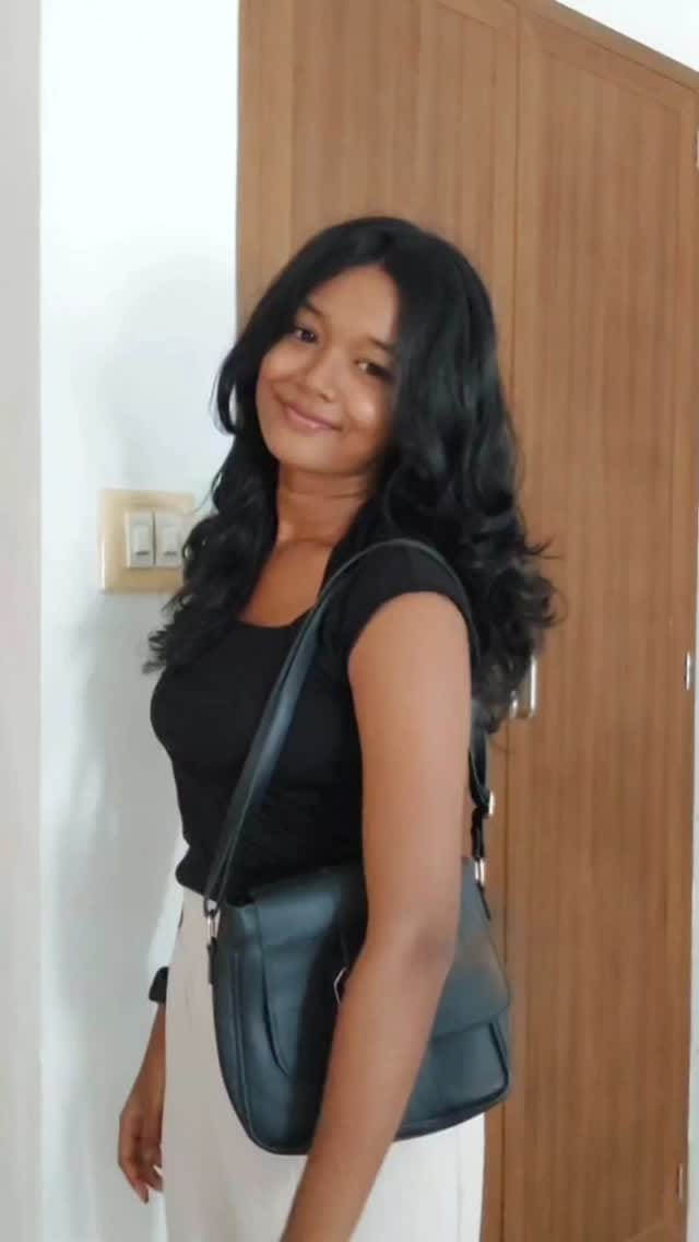 Pinterest inspo outfit >>>>>>>
#explore #pinterest #officelook #casuallook #dressing #styling #instagramreels