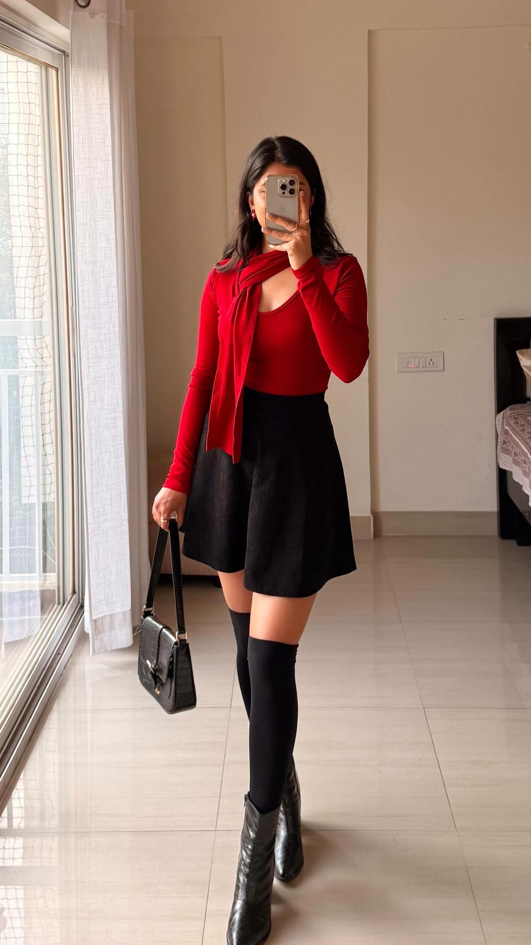 Comment down below for links 🔗 
#valentine #valentines #roseday #love #date #red #style #fahsion #winter #winterfashiom #skirt #boots #explorepage #explore #trend #girls #ootd #viral #viral #grwm #outfitoftheday #reels #trendingreels
