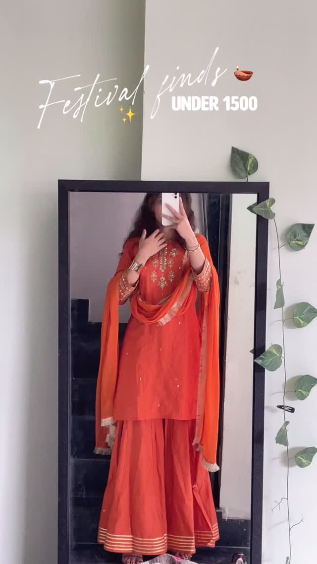 Comment “suit” 💕🕊️✨
#myntra #diwalioutfit #festivelook #festiveetsyfinds #afforɗablefashion #myntrabigfashionfestival #fyp #reels #underbudget #reelsinstagram #fypシ #instagramexplorepage