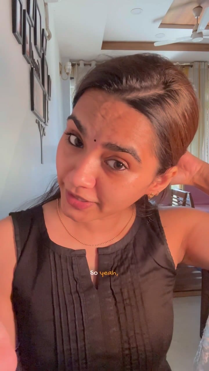 Skincare staple toh hai he, ye try karke dekhna ek baar. 🫂✨
Comment link and I’ll send it to you. :)
[ Aqualogica sunscreen skincare essential person hygiene SPF SPF50 PA++++ ]