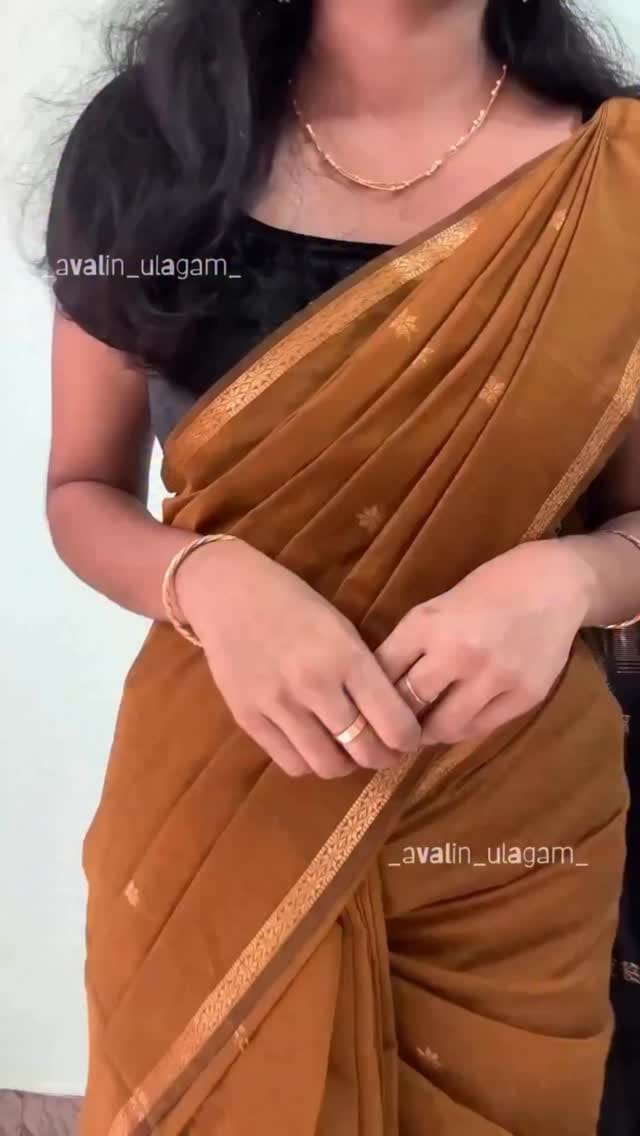 2025 saree-Part 1 :: comment for the link 🔗 
.
.
@meeshoapp 
.
.
#trending #viral #fyp #saree #ootd