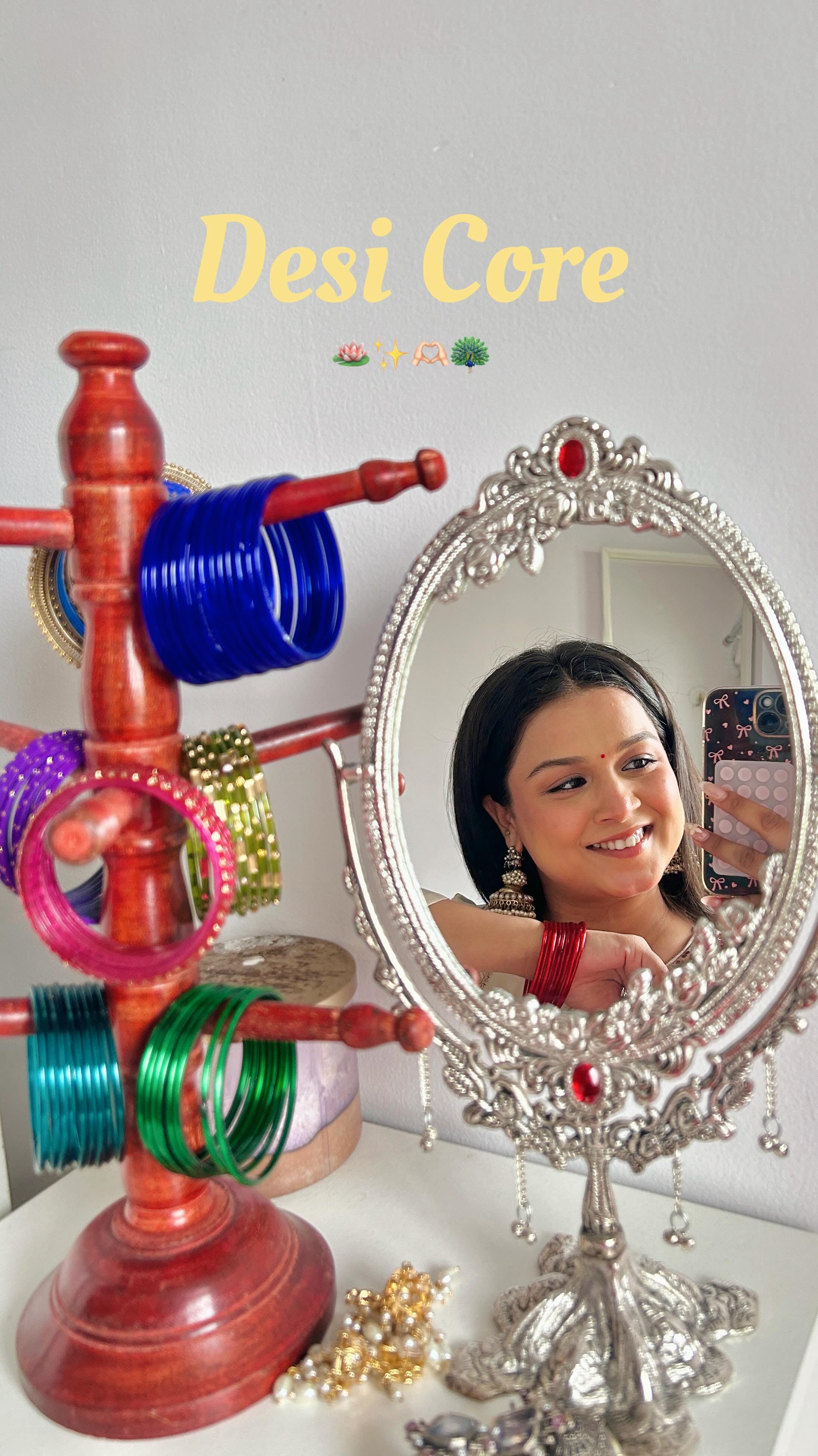 Comment DesiCore for the outfit link🪷
.
earrings @theblingbag 
#reels #explore #desicore #reelsvideo #outfit #desioutfit #ethnic #festive #reelsinstagram #aesthetic #desi #makeup #trendingreels