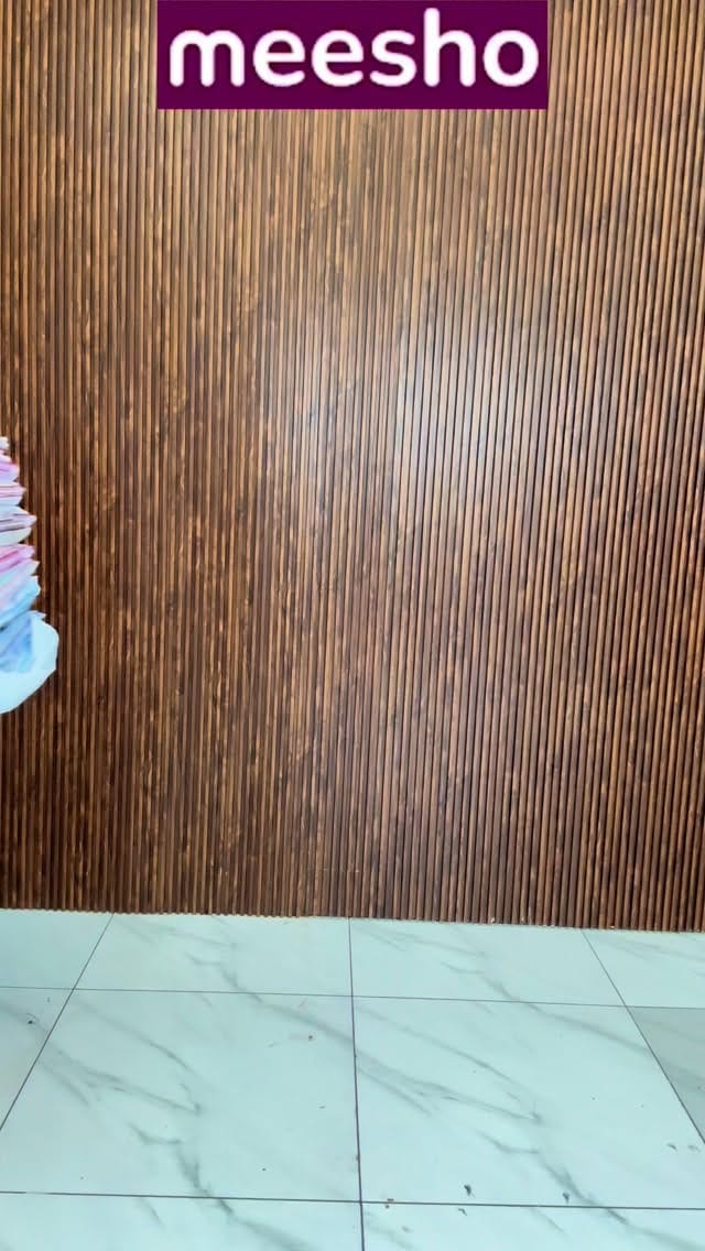 Subh Ke 4 Bje Parcel Wale Bhaiya Itne Sare Parcel De Gye 😍 || lalam Laal kode 😂 #unboxingreels #reels #trendingreels #trend #viral @hilaryrhodacosmetic