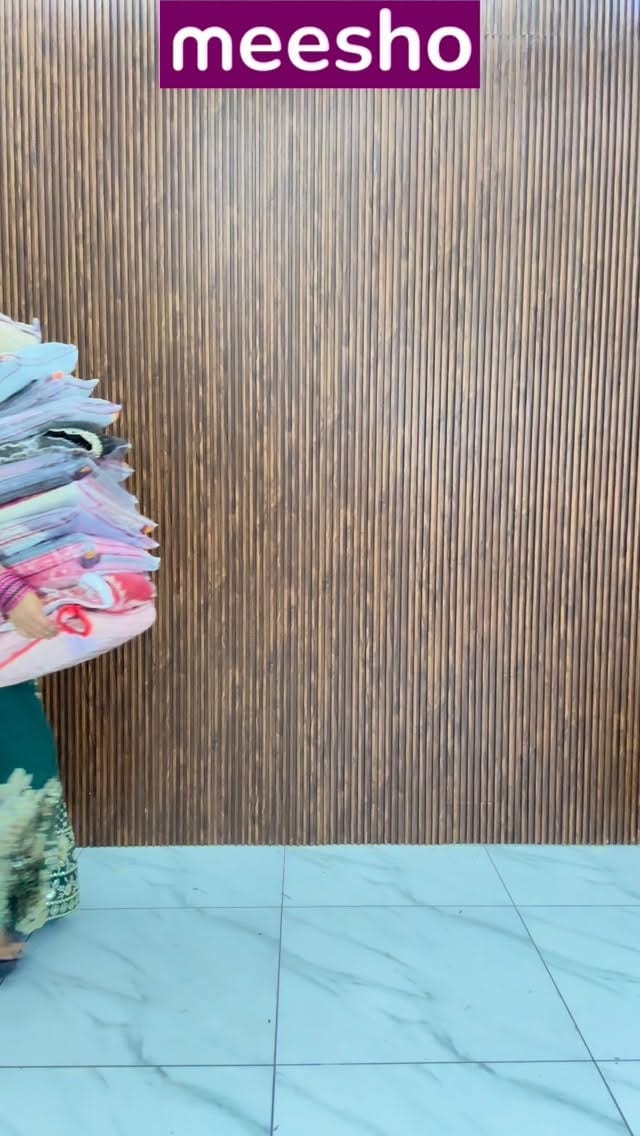 Meesho Sasta viral Anarkali Suit Unboxing 😭 #unboxingreels #reels #trendingreels #trend #viral @meeshoapp