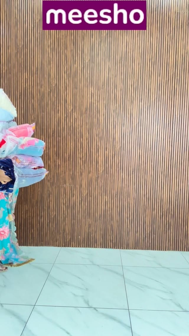 Meesho Ke Saste Viral Kpde Mangwa Liya 🤣 || Aaj Toh Had Ho Gyi 🥰 #unboxingreels #reels #trendingreels #trend #biral @meeshoapp @reachedmars