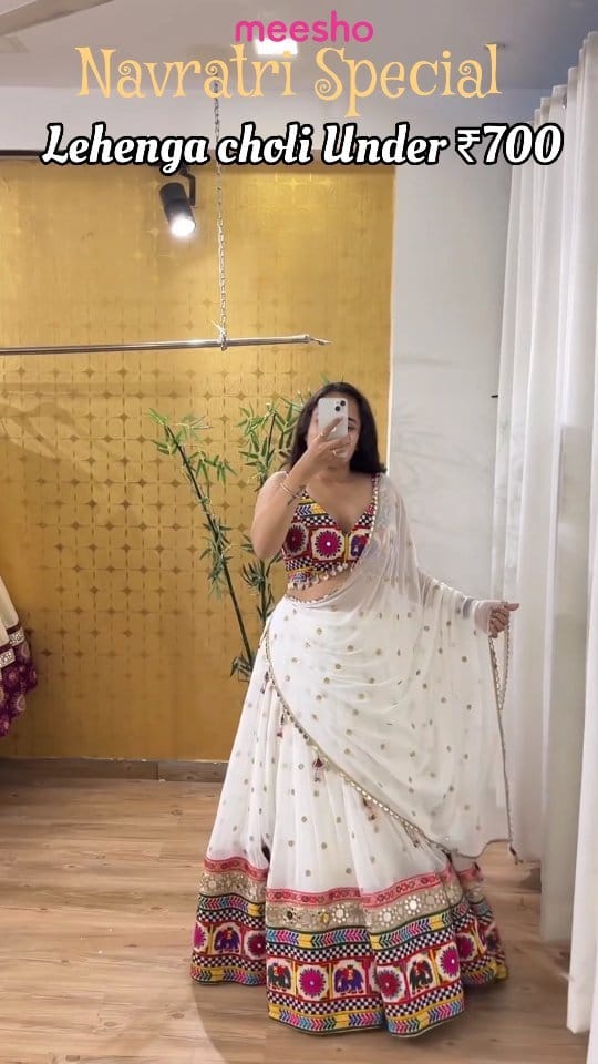 Follow me and Comment "pp" for 🖇️ 
NEW STYLISH DESIGNER Mirror embroidered WORK LAHENGA CHOLI ft. @meeshoapp
Under ₹600
#chaniyacholi #meesho #garbalover #meeshofinds #designerlehanga #lehengacholi #lehenga #navratricollection #navratri #garbaoutfit #under400