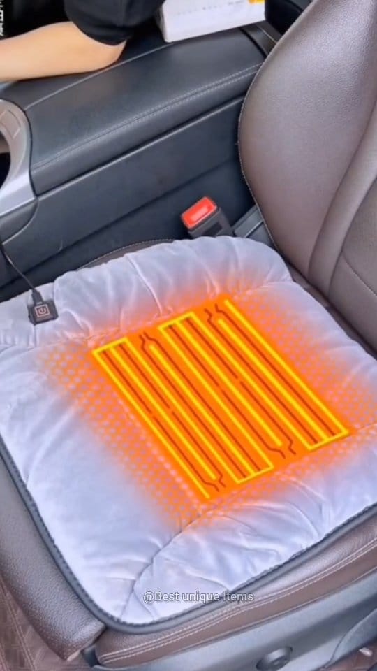 Car Seat Heated #carseat #HeatedSeats #gadgets #reelsvideo #trendingvideos