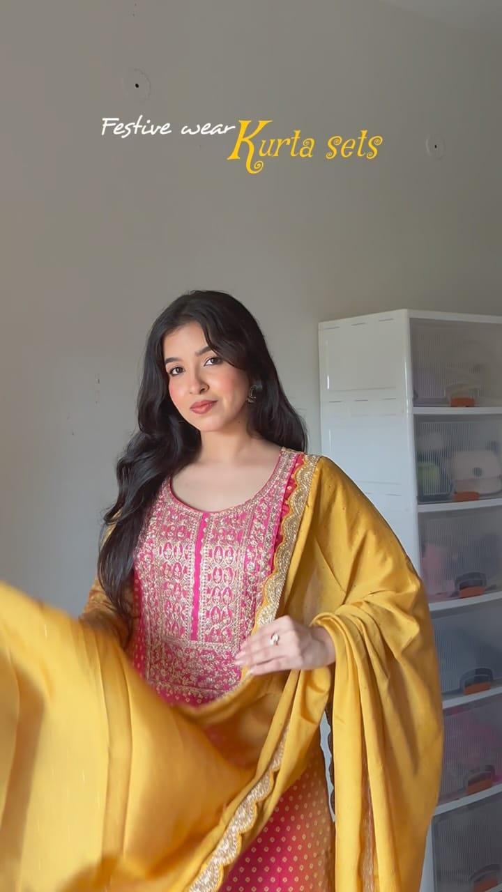 Festive wear kurta sets 
• Comment down “festive” or share this reel with me 
.
.
.
.
.
[myntrafinds,kurtasethaul,kurtaset,festiveoutfit,ganeshchaturthi,ganesh Chaturthi outfit, festive outfit explorepage, reelsfeed] #festiveoutfit #reelsfeed