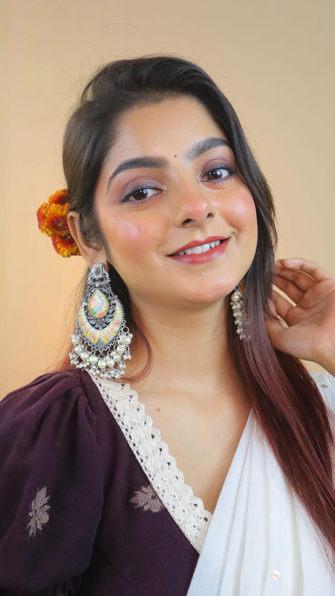 Makeup look for Saraswati Pujo✨
Comment for the product link 🔗