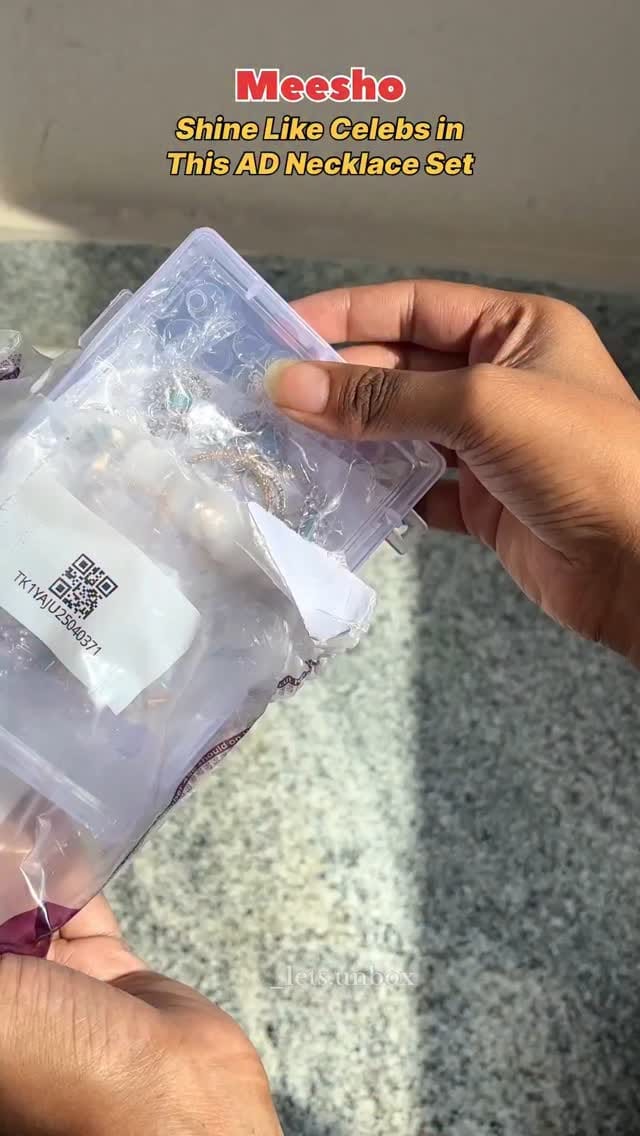 Apply 2 special offers and get it for lesser price 💗🎀🌷
Comment as dm or link plz to get product link to your messages or message request. Product link is also available in Meesho highlights and bio 🫂 
.
.
.
.
#Meesho #meeshofinds
#budgetfriendly #product #review #reeloftheday #reelsinstagram
#instagram #instagood #necklace #set #necklaceset #shine #telugu #hyderabad