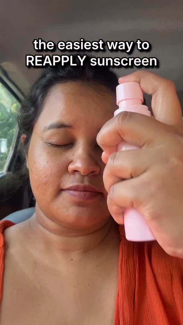 comment for link 🔗 & follow @browngirlshaily.
pov: you just found an SPF50 setting spray that leaves a glowy finish and zero white cast 🌟
sunscreen reapplication just got easier.
Would you try it? 🫶🏻
(sunscreen spray, sunscreen reapplication, easy sunscreen reapplication, reapplying sunscreen over makeup)
#sunscreenspray #settingspray #dewyskingoals #spf50 #sunscreenreapplication #dewynotgreasy