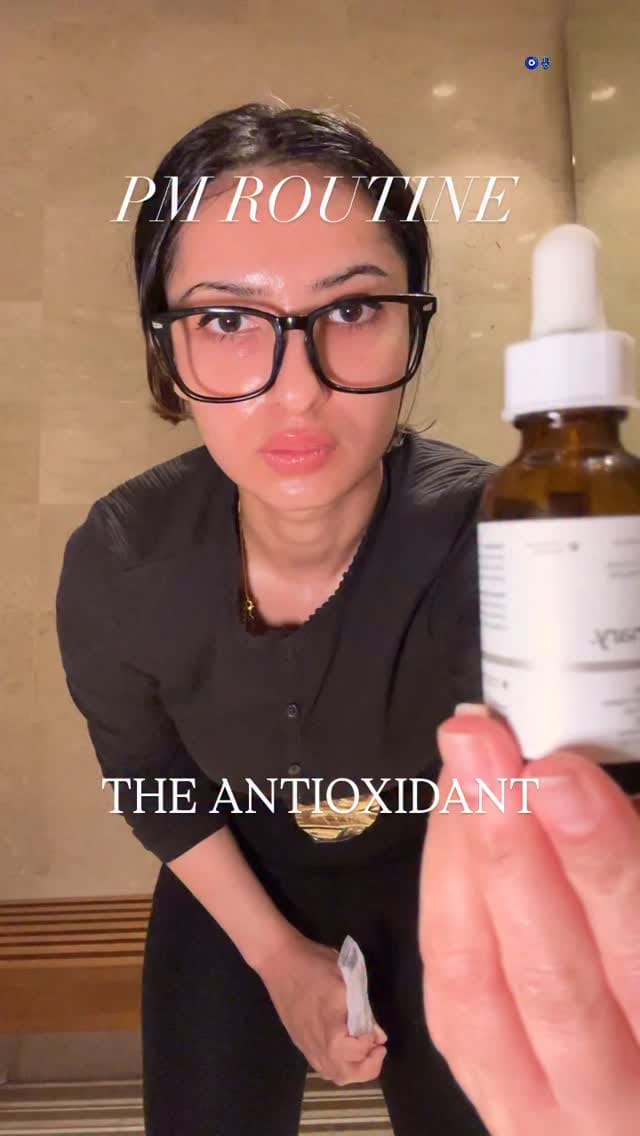 The routine I follow this month - based on needs. 
PM: 
I try to use the retinoid every single night, but if i feel i need some extra oxidative stress coverage then I use the anti- oxidant.
AM: 
Sunscreen always. Azelaic if needed. Astaxanthin I use it when i feel like i need extra oxidative stress coverage. 
Lipids moisturiser AM & PM. 
🧿🪬