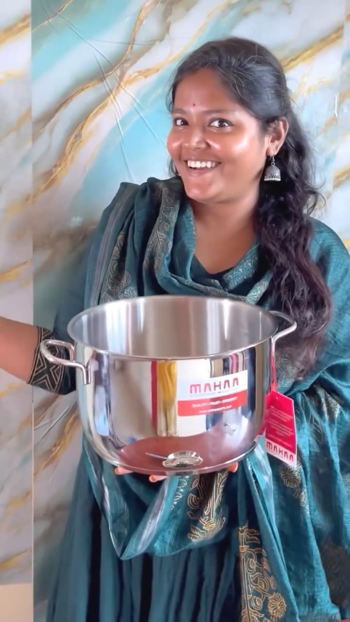Premium Steel Kitchenwares from @mahaakitchenware 
Comment 'Link' or Share this reel with me to get the link🫰🏻✨
#Ad #Collab
[Steel Cookware, Kitchenware, Premium Steel Cookware, Fry Pan, Cooking Pot, Steel Fry Pan, Briyani Cooking Pot, Unboxing Reels, Reels Instagram, Freedom Sale]
#steel #steelcookware #steelkitchenware #kitchenwares #kitchenware_collections #steelutensils #steelcollection #frypan #cookingpot #briyanicookware #steelcookingpot #freedomsale #mahaacookware #mahaakitchenware #mahaakitchenwares