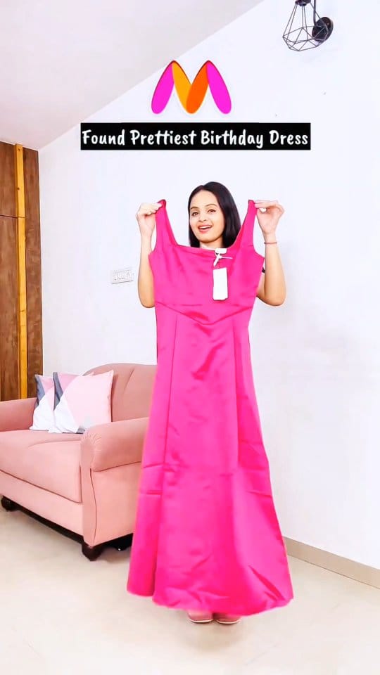Found prettiest birthday dress 👗 
Comment for link 🔗 
.
.
.
.
#myntra #myntrafinds #myntrafashion #dress #birthday 
#wishlinked #clothingstore