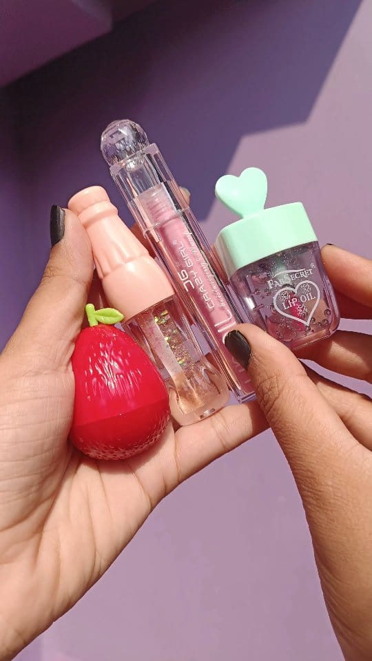 Cute lip gloss 🤩❤️ 
#meesho @meeshoapp #facebook #insta #viral