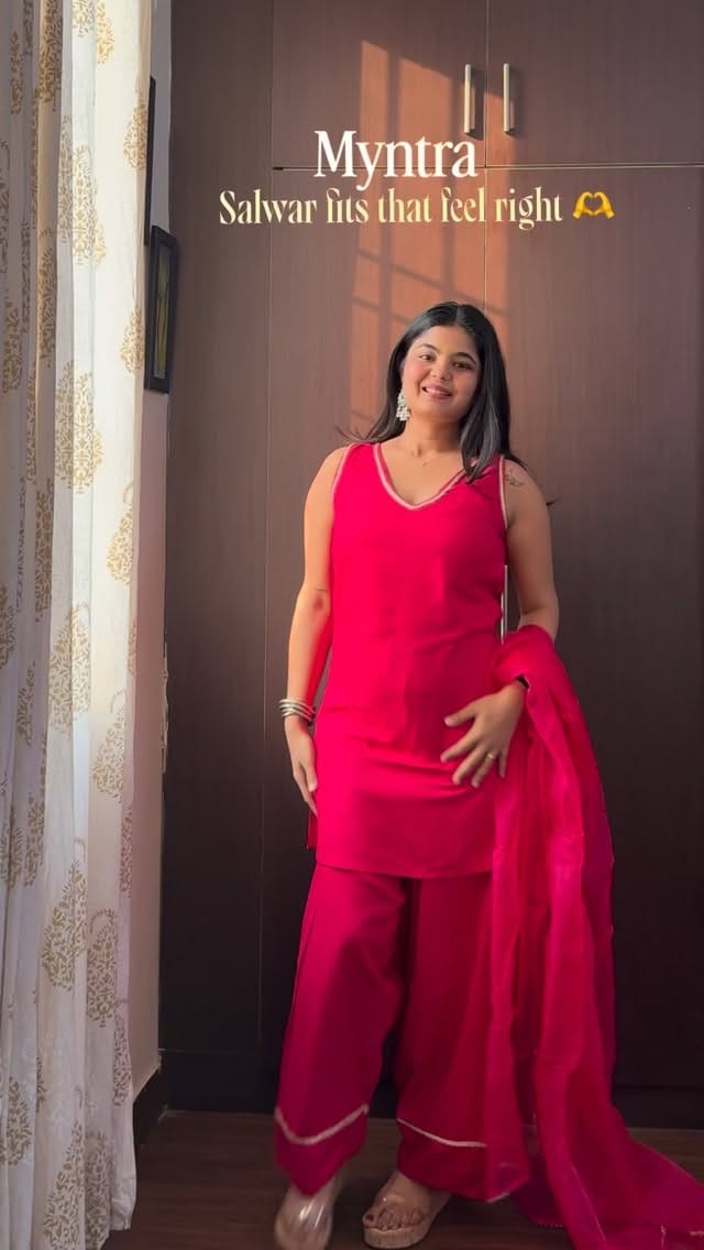 Comment for the links or just share this reel with me to get the direct links 🫶
Wearing size small in all
( farshi salwar, salwar kurta set, kurta set, myntra, myntra finds, desi fit, desi finds, explore, fyp )
#desifit #farshisalwar #salwarkurta #myntra #myntrafinds #fyp