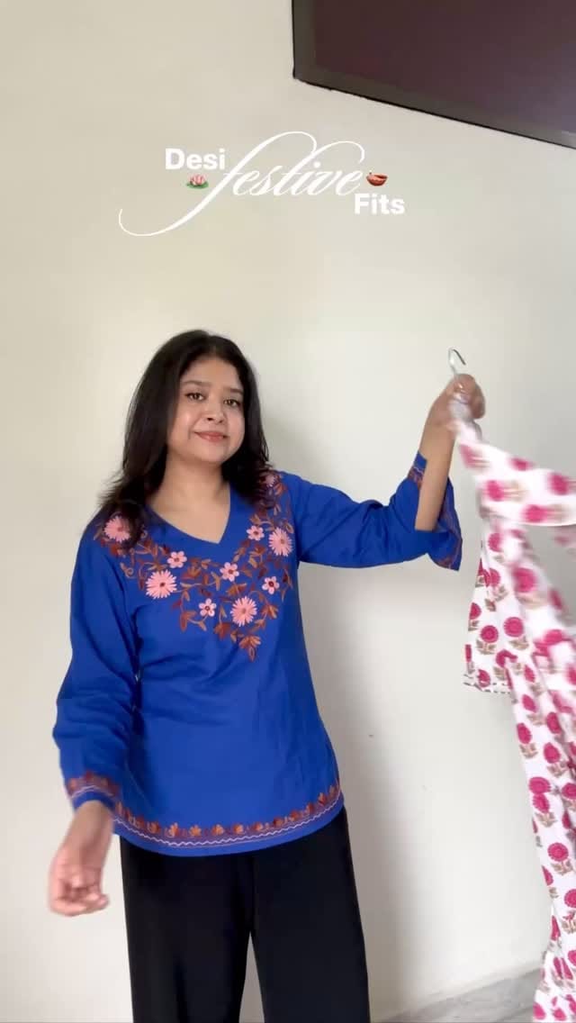 How pretty is this suit set! 🌷Comment for link 🪔
Desi Festival Fits Ep.4 ✨
Wearing size small 
#desifit #festiveoutfits #divbasics #pinterestinspired #outfitideas #festivalsofindia #explore #fyp #outfitinspo #myntrafınds #indianwear #indianethnicwear #diwalioutfits #shadiseason #explore #desifashion #festiveinspo #myntrafinds #festivefinds