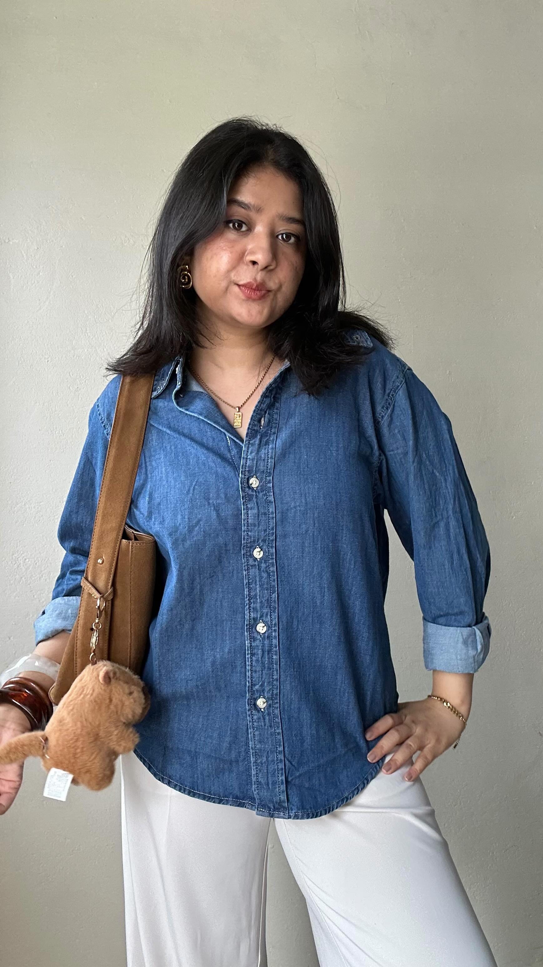 Fall Outfit Ideas Day 3🍁 Comment for links✨
{Fall outfit, autumn outfit, burgundy color, fall season}
#softgirlaesthetics #falloutfit #popofcolour #redbag #dailyoutfit #everydayoutfit #explore #outfitinspo #falloutfitinspiration #outfitideas #pinterestinspired #minimaloutfit #divbasics #denimondenim #falloutfit #denimfit