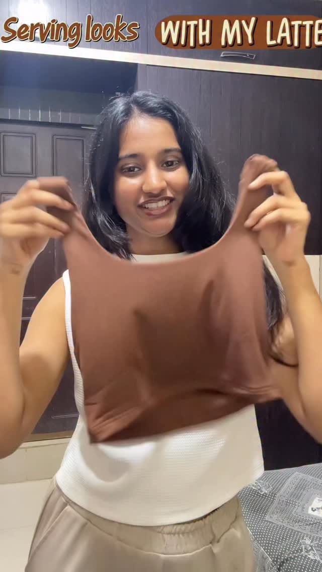 Comment link or share the reel to my dm for the links cuties 🎀
	•	Coffee date outfit
	•	Cute casual look
	•	Minimal chic fashion
	•	Soft girl aesthetic
	•	Outfit ideas for date
	•	Fall outfit inspo
	•	Effortless style
#coffeedate #ootd #softgirloutfits #coffeedateoutfit #brown #shirt #styleinspo #explorepage✨ #instagram