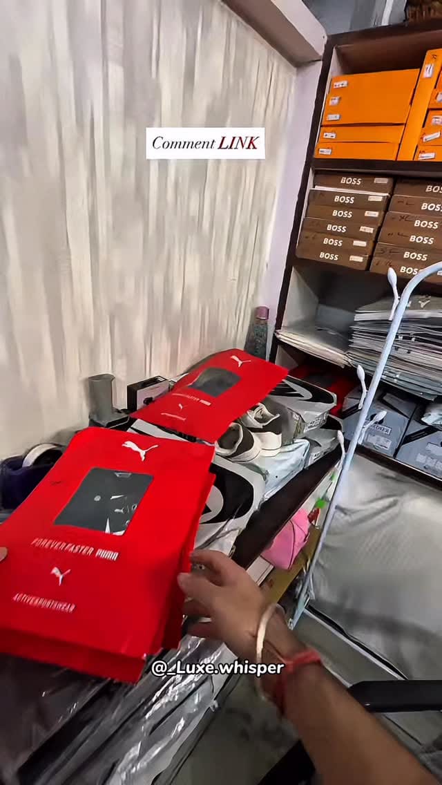 Comment “LINK” & I’ll DM you the outfit details!
#OOTD2025 #ViralStyle #AestheticFit #Streetwear2025 #TrendingNow #ExploreMore
#tshirt #jeans #animetshirt