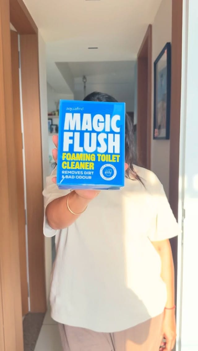 ✨ Toilet cleaning doesn’t have to be a nightmare anymore!
Just open, pour, let it fizz and do its magic — no scrubbing, no bad smell, just a sparkling fresh commode in minutes. 💥🚽
🌿 This Magic Flush Powder activates instantly, deep cleans stains, and leaves a pleasant fragrance behind.
✔ Zero mess
✔ Super hygienic
✔ Ideal for anyone who wants quick cleaning without effort
For best shine, use twice and see the magic yourself!
💬 Drop a “LINK” in the comments & I’ll send it right over!
#QuickCleanHack #MagicFlush #SparklingClean #HomeHacks #DailyEssentials #AmazonMustHaves
