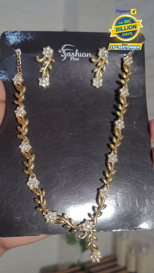Comment For Link Ya Share This Reel With Me 
Follow For More Videos 
@flipkart Jewellery Set 
#flipkartbigbilliondays #bbdsale #bbd2025 #flipkartsale #flipkartbbd2025