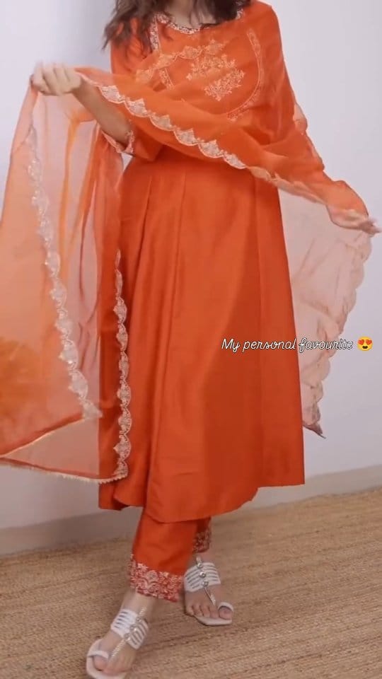 Beautiful kurta sets from myntra🔥🧡