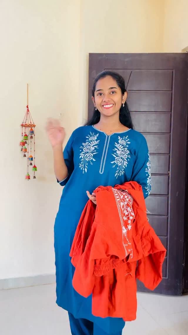 Meesho retro style coordset follow and Comment for links 😍
@meeshoapp