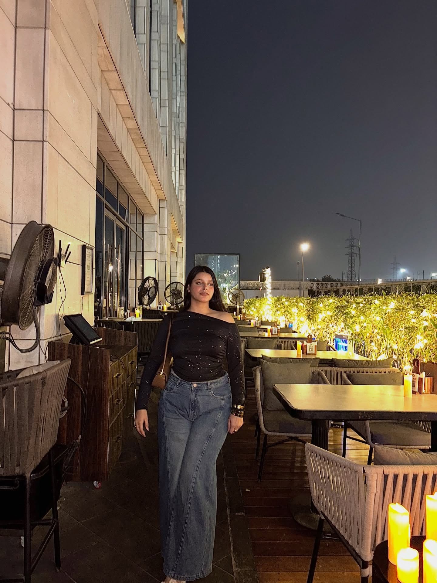 Candlelit dinner ✨💓 @cadnoida 
.
Top from @newme.asia 
Prod id: 7568733
Discount code: KAJ
.
.
.
.
.
.
.
#elitebynewme #newmegals #dinneroutfit #fullsleeves #datenightoutfit #outfitideas #winteroutfitideas #explore #explorepage✨