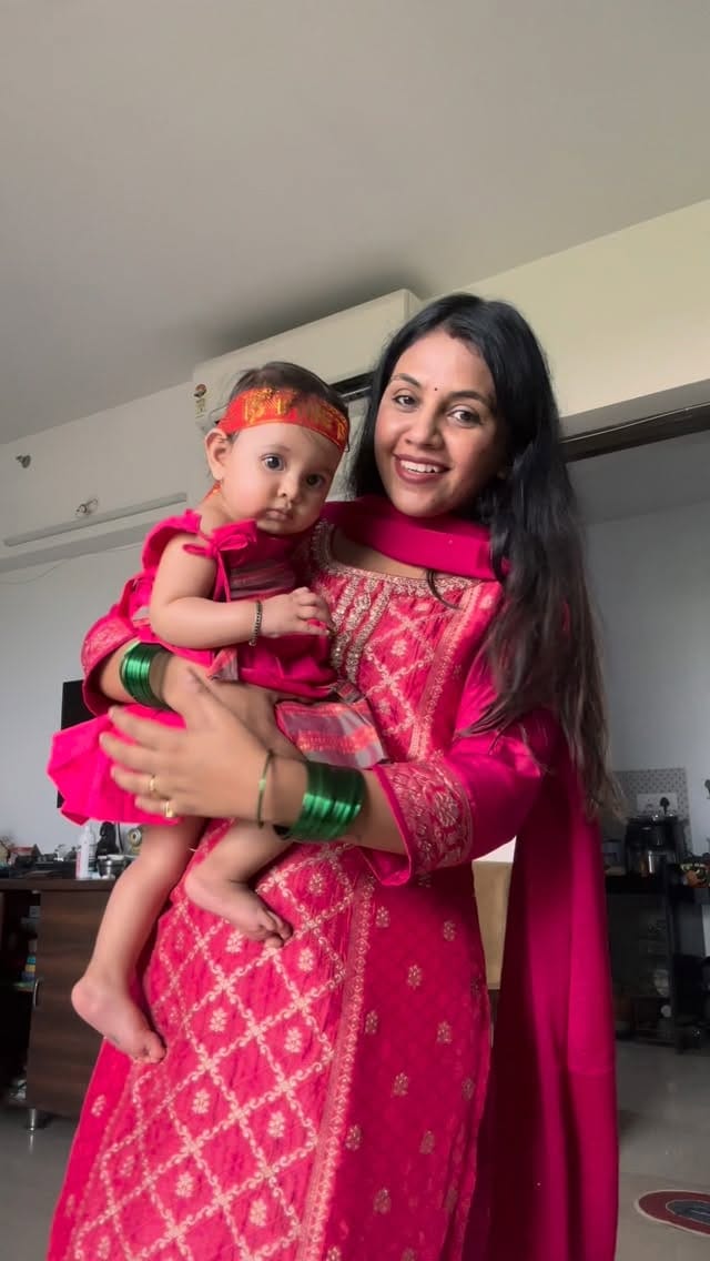 Aaj Ghar Me Hai Kanya Pujan💕✨Vlog-110 | Shikha In Motion 
#minivlog #dailyvlog #momlifeunfiltered #lifestyle #vlog #shikhavlogs #navratri2025 #kanyapujan #newmom #lifestylevlogger #trendingreels