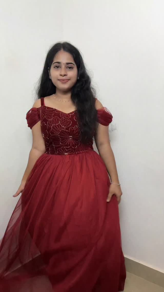 Like♥️follow &comment for the link ✅
@glamwithammu 
🌷
🌷
🌷
Link:-https://www.wishlink.com/share/nmq23b
Birthday gown dress,red gown,frock,women gown,beautiful dress
#fashionstyle #fashionstyle #gowndress #reelsinstagram ##affordableshopping #dresswear #womenfrock #womenanarkali #womenwear #supercute #superdress #flipkartfinds