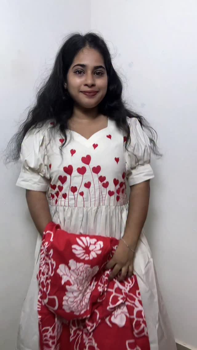 Link:-https://www.wishlink.com/share/nzmvcg
Like ♥️ follow and comment for the link ✅
@glamwithammu 
.
.
.
Women dress,casualwear,superdress,loveit
#dresswear #womenfrock #maxidress #fashinstyle #flipkartfinds