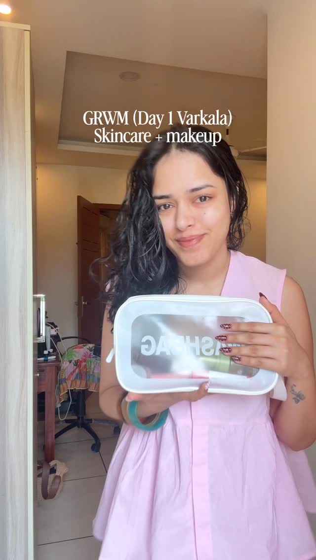 Comment ‘travel’ for direct links ✨ Everything that I do on vacation!
Simple skincare + glowy natural makeup
#grwm 
{skincare, makeup, lip combo, travel grwm}