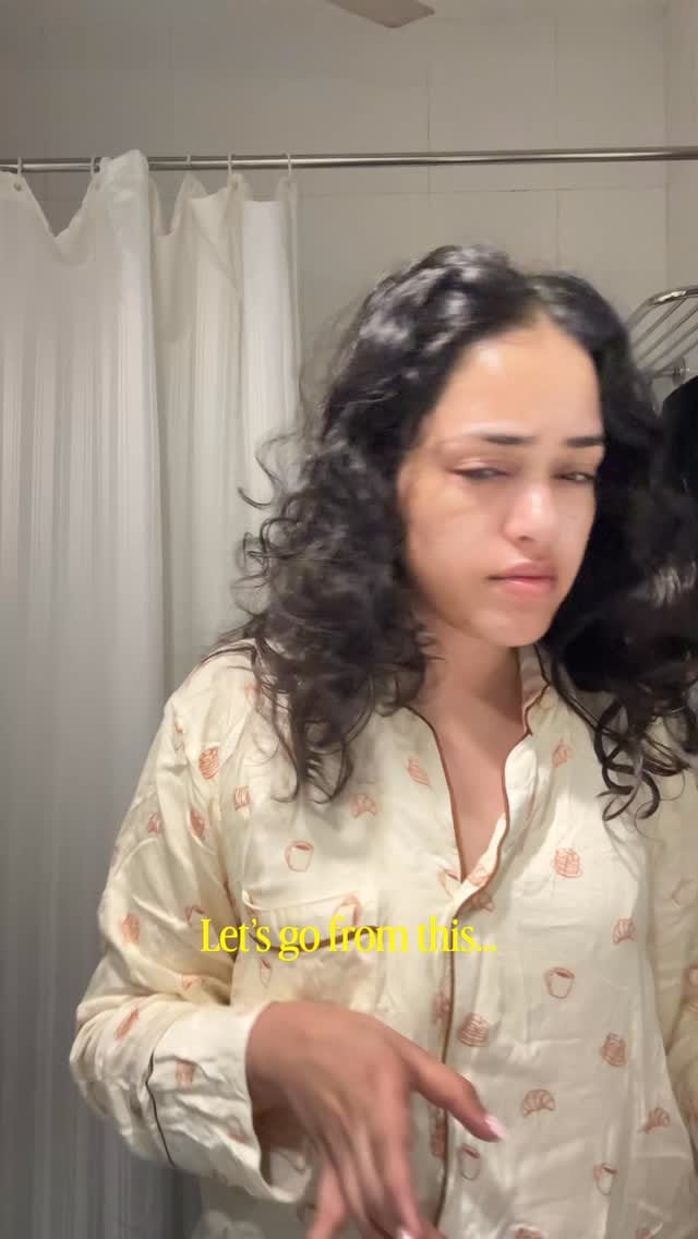 Dewy makeup look ✨ This is the kind of makeup I do when I want to look put together but also don’t want to try too hard.
#makeup #glowymakeuplook
{makeup for beginners, beginner friendly makeup}