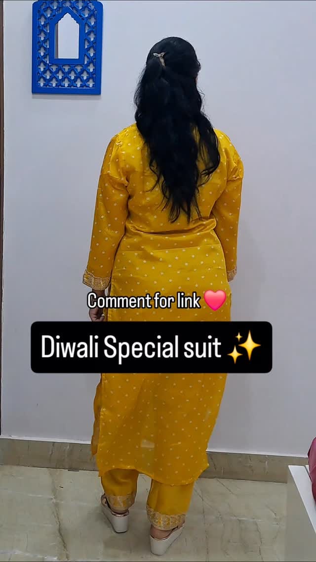 Diwali Special suit ✨️ 
Comment for link ❤️
#meesho #diwalispecial #diwalioutfit #diwalisuit