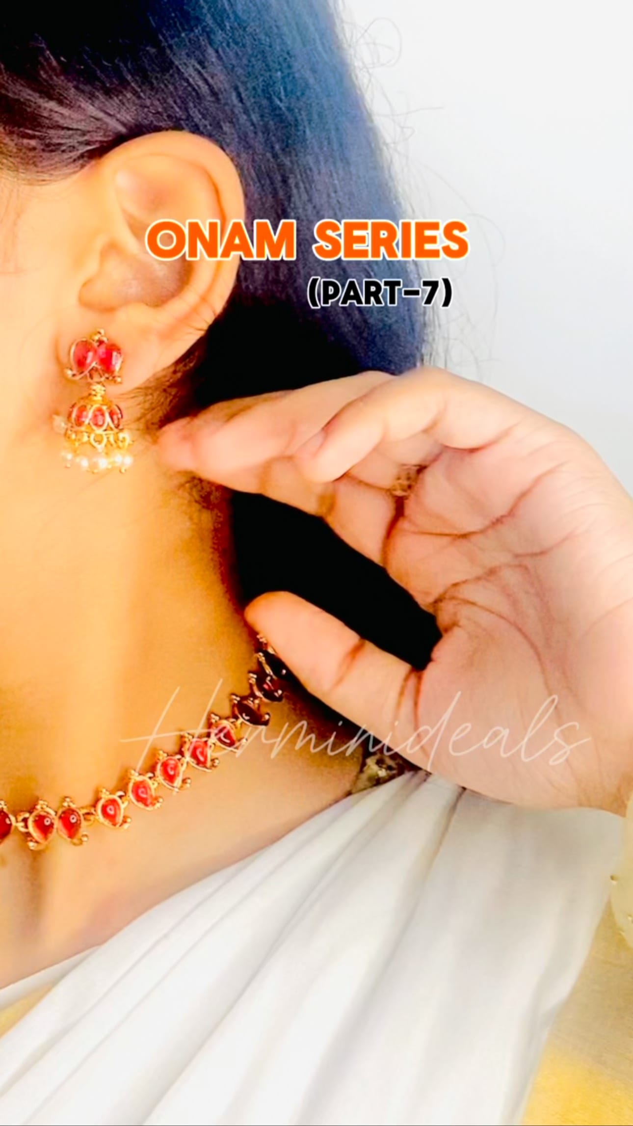 ✨ Comment ‘link’ or just share this reel to me to get the product link in your DM! 😍
Styled this copper-plated jewellery set from Flipkart – such a stunning pick for traditional outfits and festive vibes ✨💃
💖 Features I loved:
✔️ Elegant copper-plated finish that looks premium 🌟
✔️ Perfect match for sarees, lehengas & festive wear 🎉
✔️ Affordable yet classy – a must-have in jewellery collection 💕
Honestly, this set instantly lifts up the whole traditional look 😍🙌
#feminapathuofficial #her_minideals #herminideals #flipkartfinds #affordablefashion #jewellerylove #onamstyle #festivevibes #traditionalwear #stylefinds