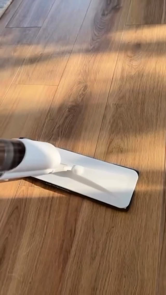 Comment ‘link’ or just share this reel to me to get the product link in your DM! 😍
Some products really make our day easier… and this spray mop is one of them ✨
Lightweight, quick, and super satisfying to use — just spray, swipe and your floor looks instantly fresh.
Perfect for daily cleaning, pet areas, and instant spills 🧼💙
Why I loved it:
✨ Fine mist spray for easy cleaning
✨ Microfiber pad picks dust & hair effortlessly
✨ No bucket, no bending — totally hassle-free
This is honestly the neat-girl essential every home needs 🤍
⸻
Hashtags
#feminapathuofficial #her_minideals #herminideals #meesho #cleaningtools #spraymop #homeessentials #aesthetictools #cleanwithme
