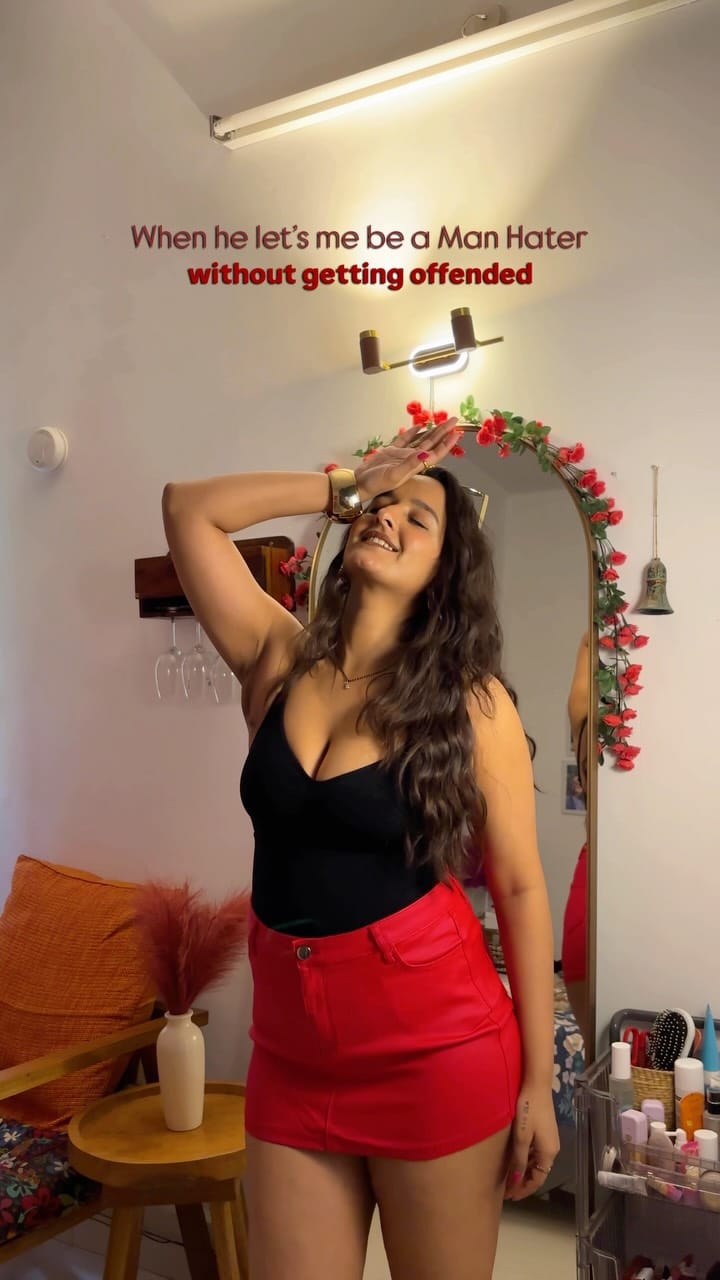 Comment down from outfit link🔗 
Bodysuit from @invogueshop.ind 🍒
.
.
.
.
#explore #highheelsanddirtyboots #trending #trendingreels #couplereels #funnyreels #invogue #shapewear #bodypositivity #curvyfashion