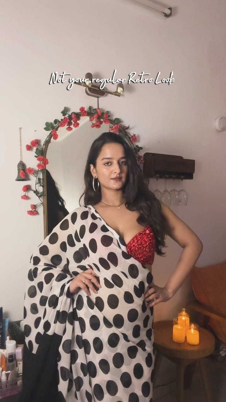 Comment link for saree and blouse 🔗
.
.
.
.
#explore #explorepage #trending #retro #70saesthetic #saree #sareereels #highheelsanddirtyboots