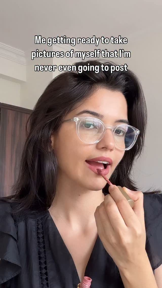 Me getting ready to take pictures of myself that I’m never even going to post ❤️