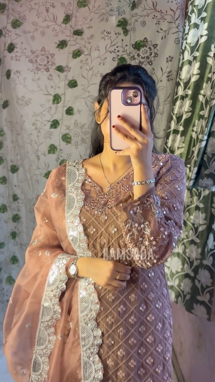 comment “DM” for link or share this reel with me✨🔗🪄
.
.
.
.
.
.
.
.
.
.
.
.
.
#ootd #fashionista #styleinspo #trendalert #explorepage #trendingreels #instafashion #fashionforward #streetstyle #ootn #fashioninfluencer #chicstyle #fashiondiaries #styleicon #fashionlover #designerfashion #boostreels #reelstyle #fashionreel #reellifefashion #reeltrends #reeloutfit #reelchic #reelfashionista #trendyreels #myntra #indianwear #affordablefashion #meesho #wishlinked