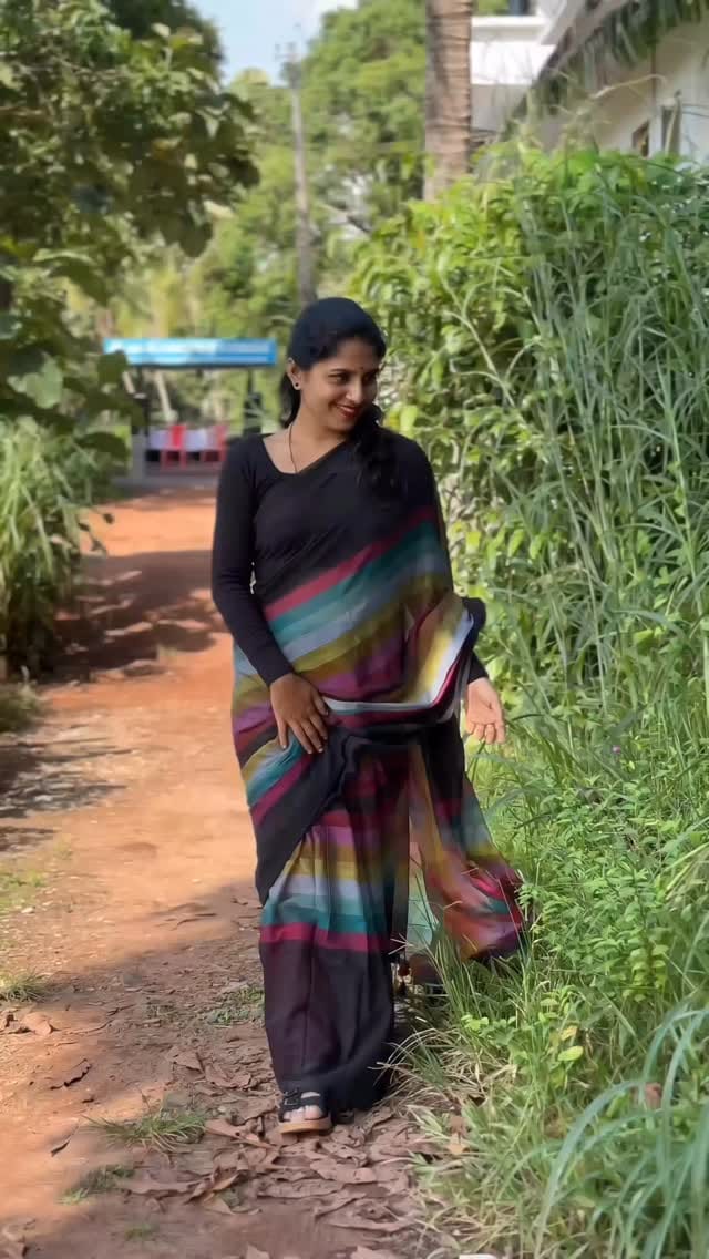 🧿🖤Comment for “Link” 
.
.
.
.
.
.
.
.
.
.
#instagramréels #saree #meesho #instagood #reels #instadaily #trendingreels #reelitfeelit #love #reelitfeelit #instagram #fyp #viral #insta #follow #goviral #reach #insta #explore #reelkarofeelkaro #fypage #trendingreels #feelitreelit